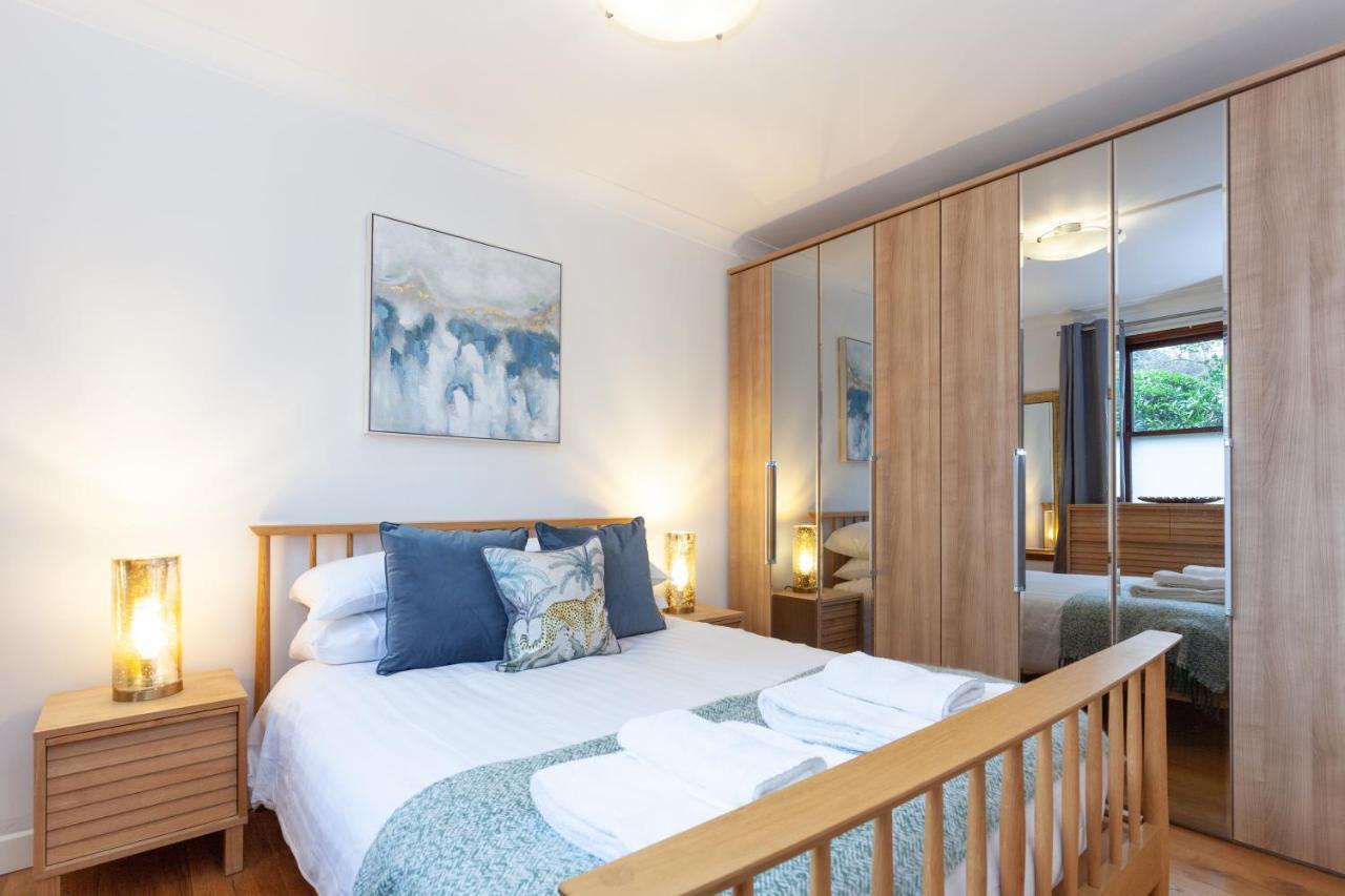 Vibrant & Bright City Centre Apartment! オックスフォード エクステリア 写真