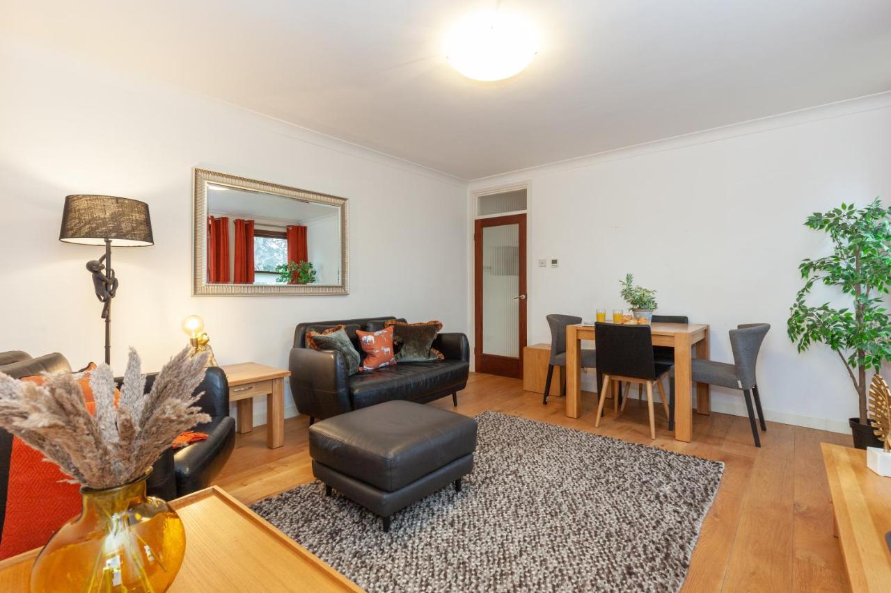 Vibrant & Bright City Centre Apartment! オックスフォード エクステリア 写真